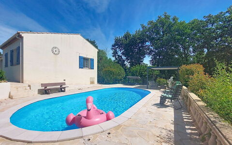 Villa Esterel: Blau, Schwimmbad, Verbundwerkstoff, Freizeit, Erholung, Gartenmöbel, Schatten, Resort, Urlaub, Hinterhof