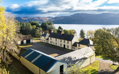 Loch Ness Granary: Haus, Zuhause, Hütte, Dach, Hochland, Landschaft, Ländliches Gebiet, Dorf, Estate, Bauernhaus