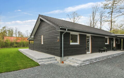 Solvejg - 30Km from the Sea: Holz, Abstellgleis, Dach, Hütte, Zuhause, Gartenbauten, Schuppen, Blockhaus, Hartholz