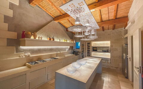 Masseria Capasa: Interior Design, Flooring, Holz, Decke, Fussboden, Beleuchtung, Light Fixture, Countertop, Küche, Zimmer