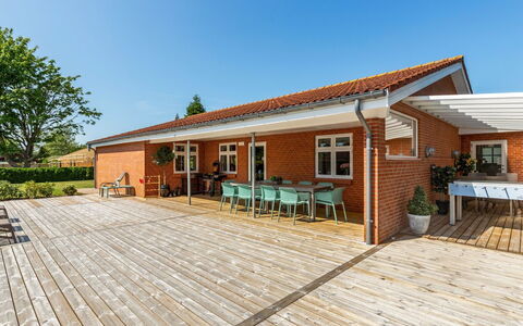Kerttuli - 540M from the Sea: Wohnung, Eigentumswohnung, Estate, Balkon, Villa, Hotel