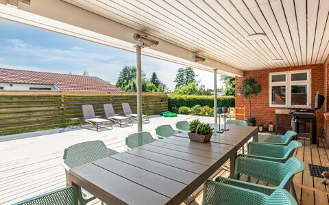 Kerttuli - 540M from the Sea: Wohnung, Eigentumswohnung, Estate, Balkon, Villa, Hotel