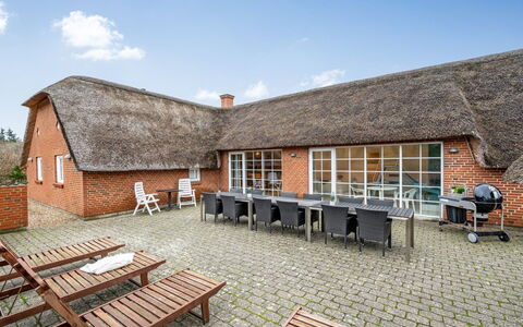 Aagot - 1.7Km from the Sea: Haus, Dach, Zuhause, Hütte, Schuppen, Gartenbauten, Abstellgleis, Garten, Blockhaus, Hütte