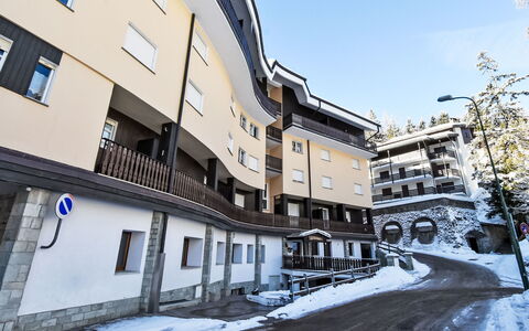 Madeski Apartment