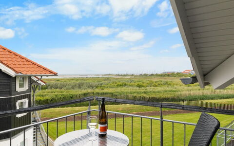 Casjen - 250M from the Sea: Wohnung, Eigentumswohnung, Estate, Balkon, Villa, Hotel