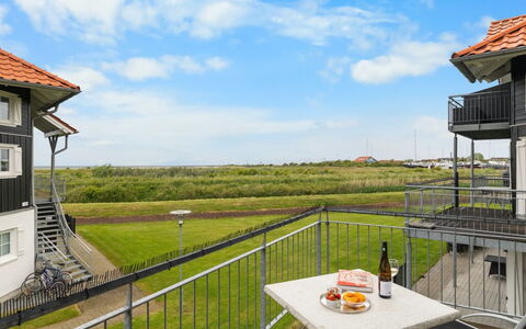 Casjen - 250M from the Sea: Wohnung, Eigentumswohnung, Estate, Balkon, Villa, Hotel