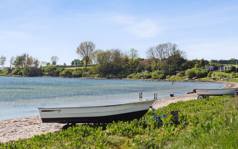 Magga - 520M from the Sea: Estate, Schatten, Auffahrt, Bauernhaus