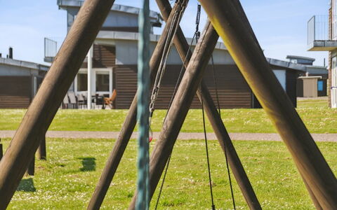Magga - 520M from the Sea: Estate, Schatten, Auffahrt, Bauernhaus