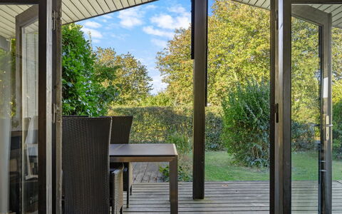 Kajsa - 250M from the Sea: Holz, Möbel, Veranda, Stuhl, Gartenmöbel, Flooring, Fussboden, Interior Design, Deck, Glas