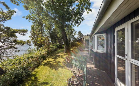Harthwik - 10M from the Sea: Estate, Schatten, Auffahrt, Bauernhaus