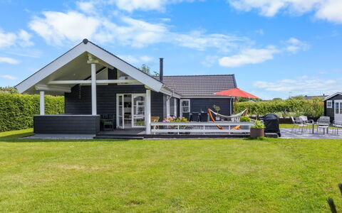 Falki - 320M from the Sea