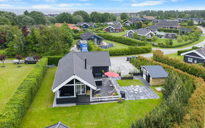 Falki - 320M from the Sea