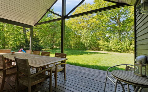 Tomine - from the Sea: Holz, Veranda, Schatten, Deck, Hartholz, Garten, Gartenbauten, Hütte, Planke, Outdoor Struktur