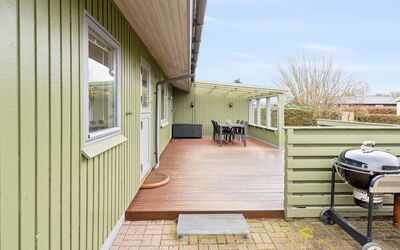 Severine - 650M from the Sea