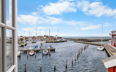 Annete - 20M from the Sea: Wasser, Gewässer, Boot, Wasserweg, Watercraft, Yachthafen, Dock, Boote Und Boating - Geräte Und Materialien, Hafen, Hafen