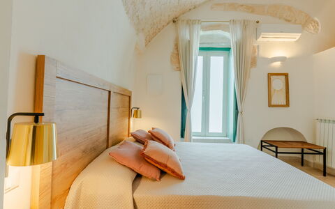 Casa Lea: Wand, Zuhause, Wohnung, Schlafzimmer, Linens, Bedding, Bett, Bettdecke, Bettrahmen, Hotel
