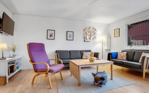 Arise - 700M from the Sea: Estate, Schatten, Auffahrt, Bauernhaus