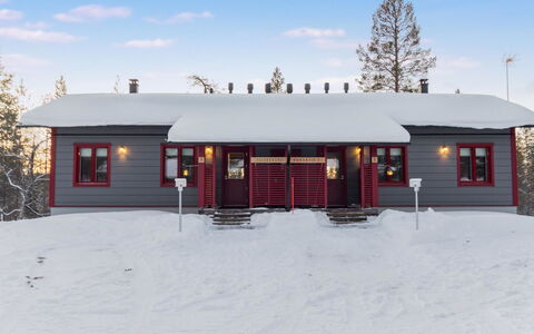 Tuiskukuru a: Wasserweg, Bank, Wasserlauf, See, Hütte, Wald, Kanal, Reservoir, Blockhaus