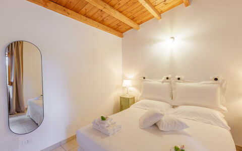 Trullo Quattro Carrini: Resort, Hotel, Schwimmbad, Eco Hotel, Boutique Hotel, Zimmerpflanze, Villa, Penthouse