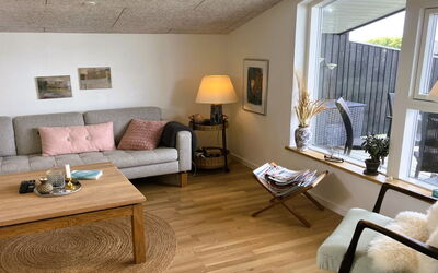 Carlene - 350M from the Sea