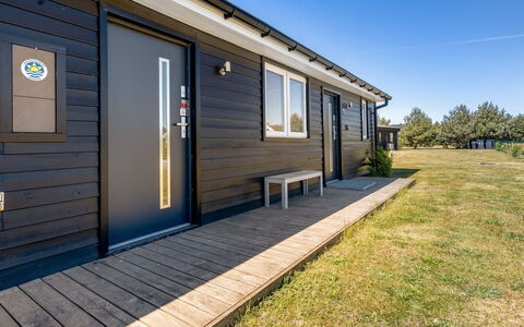 Danika - 1.5Km from the Sea: Haus, Zuhause, Dach, Hütte, Estate, Landscaping, Gartenbauten, Abstellgleis, Bauernhaus
