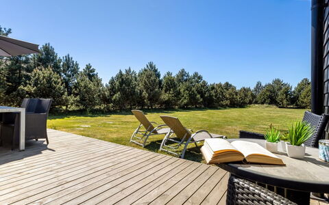 Danika - 1.5Km from the Sea: Wohnung, Eigentumswohnung, Estate, Balkon, Villa, Hotel