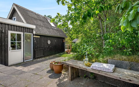 Shaya - 325M from the Sea: Dachdecken, Hütte, Haus, Dach, Zuhause, Bauernhaus, Hütte, Estate, Dorf