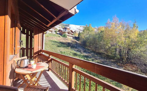 Balcons des Pistes C: Holz, Holzbeize, Hartholz, Veranda, Balkon, Eco Hotel, Holz