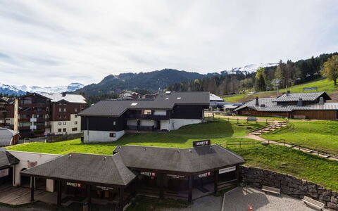 Morillon 639: Landschaft, Bergstation, Gebirge, Steigung, Dorf, Alpen, Senke, Bergdorf, Grat, Winter