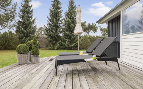 Enken - 750M from the Sea: Wohnung, Eigentumswohnung, Estate, Balkon, Villa, Hotel