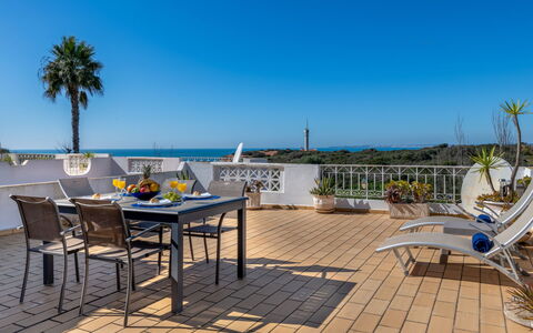 Sol Beach View Terrace: Möbel, Stuhl, Küche & Esszimmer Tisch, Balkon, Resort, Schatten, Eco Hotel, Gartenmöbel, Zimmerpflanze