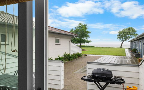 Kari - 50M from the Sea: Wohnung, Eigentumswohnung, Estate, Balkon, Villa, Hotel