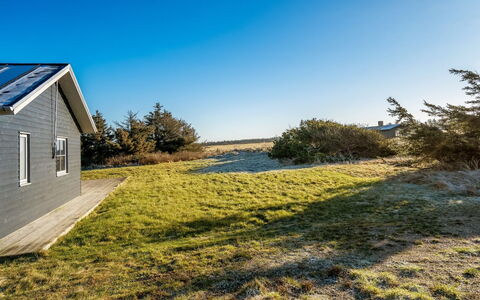 Kaapo - 300M from the Sea: Erholung, Werbung, Park, Banner, Schild, Pfad