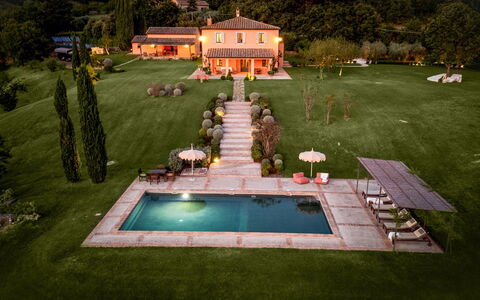 Casalberna: Estate, Garten, Schwimmbad, Rasen, Villa, Landscaping, Villa, Park, Hazienda, Garten
