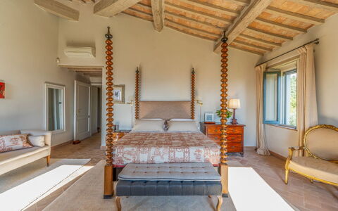 Casalberna: Möbel, Interior Design, Flooring, Fussboden, Bett, Schlafzimmer, Zuhause, Decke, Bettrahmen, Bedding