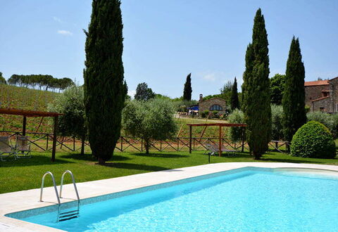 Agriturismo Agresto Apartments And Cottage, Pool,: Schwimmbad, Garten, Hazienda, Hinterhof, Landscaping, Resort, Estate, Rasen, Garten, Eco Hotel