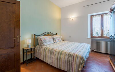 Unterkunft:&nbsp;Mandorlo Apartment With Pool, Casole D'elsa