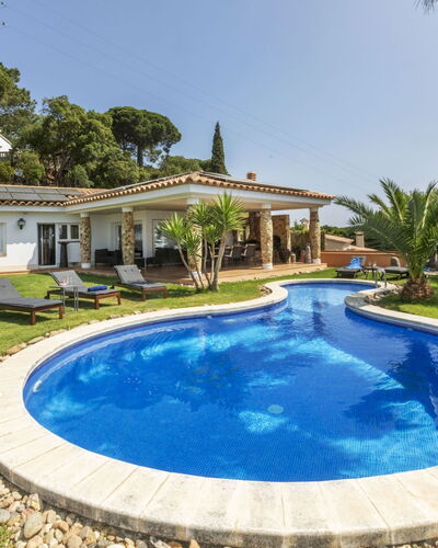 Guaita: Schwimmbad, Wohngebiet, Resort, Estate, Zuhause, Freizeit, Garten, Eco Hotel, Villa, Hazienda