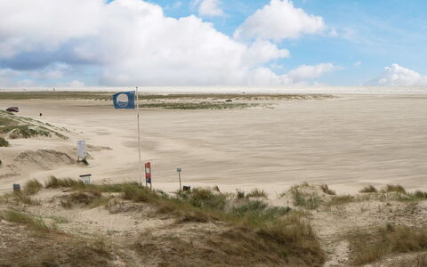 Mijat - 50M from the Sea: Himmel, Ökoregion, Wolke, Einfach, Sand, Boden, Strand