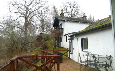 Dhivach Lodge