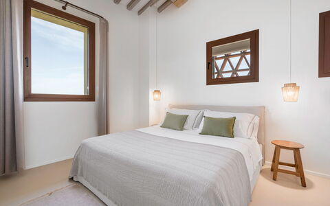 Belmonte Spereto Apartment With Pool, Montaione: Wand, Interior Design, Holz, Schlafzimmer, Flooring, Fussboden, Decke, Zuhause, Bett, Beleuchtung