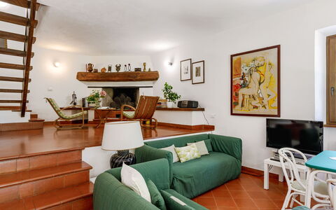Casa Iume: Interior Design, Möbel, Flooring, Fussboden, Holz, Zimmer, Couch, Decke, Wohnzimmer, Tabelle