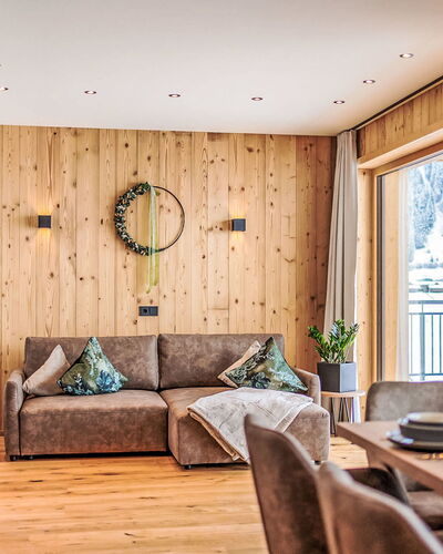 Mountain Suite Nr 302 71.10