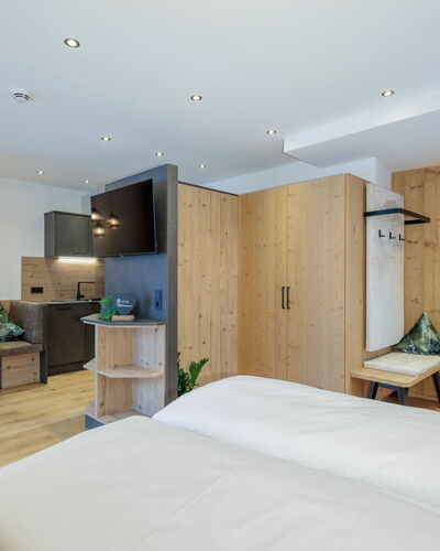 Mountain Studio Nr 204 71.7