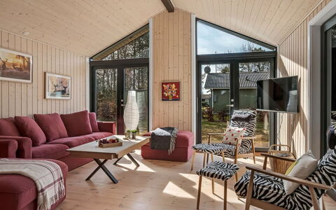 Angelie - from the Sea: Holz, Decke, Interior Design, Möbel, Hütte, Wohnzimmer, Zuhause, Fussboden, Couch, Zimmer