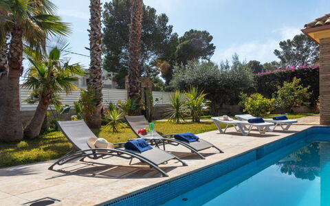Marea: Schwimmbad, Resort, Freizeit, Thermae, Hotel, Ferienort, Gartenmöbel, Freizeitzentrum, Urlaub