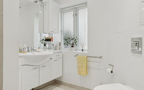 Jenvold - 950M from the Sea: Wohnung, Eigentumswohnung, Estate, Balkon, Villa, Hotel