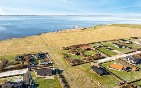 Nikolce - 300M to the Fjord: Vogelperspektive, Luftaufnahmen, Wohngebiet, Landschaft, Einfach, Dach, Grundstueck, Ländliches Gebiet, Urban Design, Zuhause