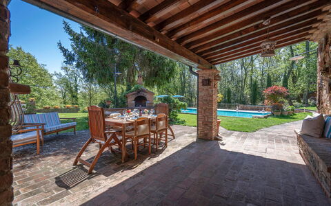 Grace Home, Pool, Wifi, Gambassi Terme: Möbel, Holz, Stuhl, Tabelle, Gartenmöbel, Schatten, Garten, Estate, Backstein, Hinterhof