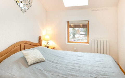 Les Marmottes: Wohnung, Balkon, Stuhl, Schatten, Gartenmöbel, Daylighting, Aluminium
